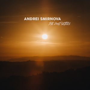 女教授撅起大白光屁股
